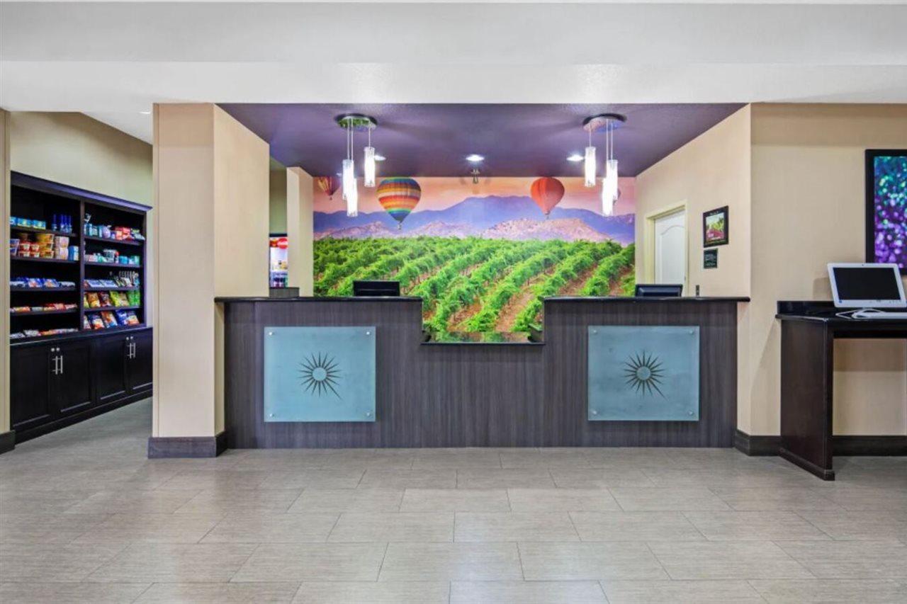 La Quinta By Wyndham Temecula Hotel Bagian luar foto