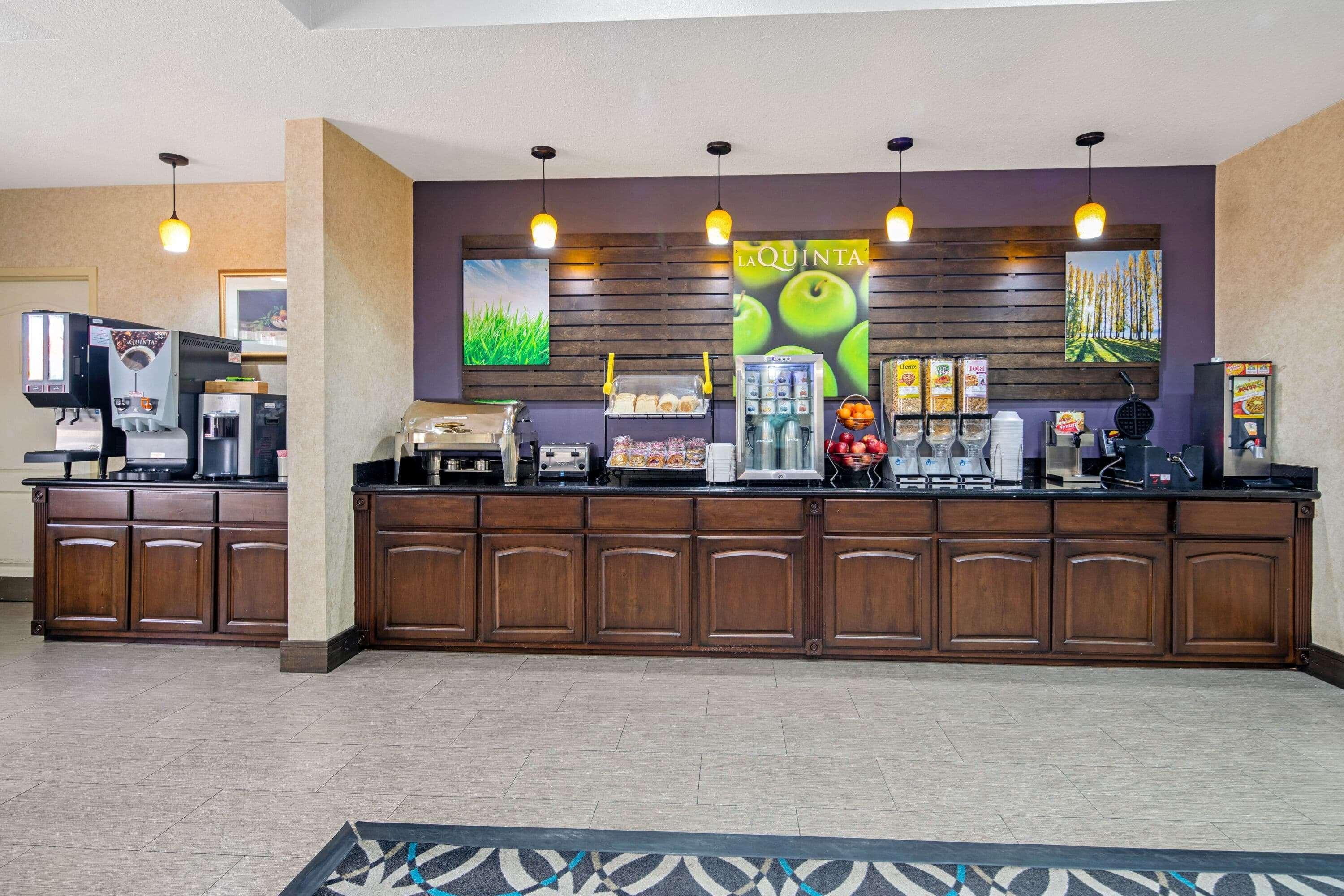 La Quinta By Wyndham Temecula Hotel Bagian luar foto
