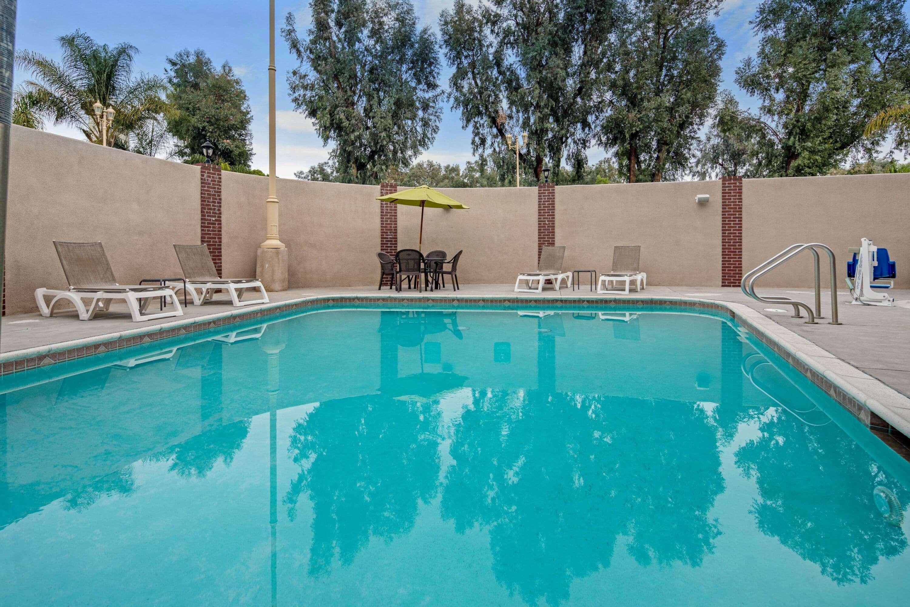 La Quinta By Wyndham Temecula Hotel Bagian luar foto